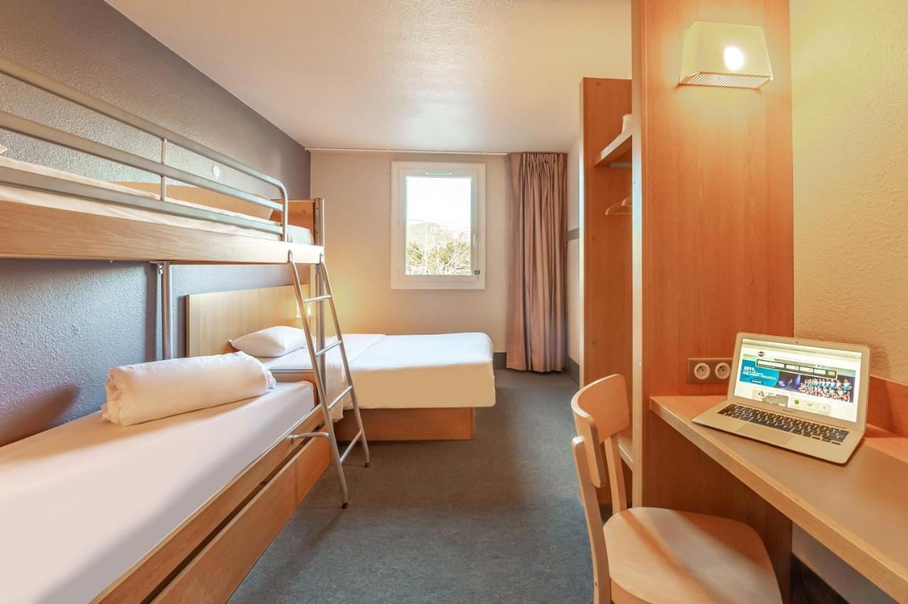 B&B Hotel Toulon Олиул Екстериор снимка